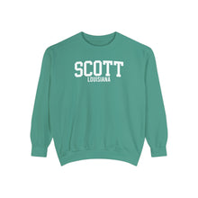 Load image into Gallery viewer, Scott Louisiana Comfort Colors Sweatshirt
