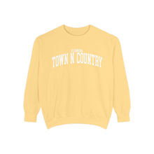 Load image into Gallery viewer, Town N Country Florida Comfort Colors Sweatshirt
