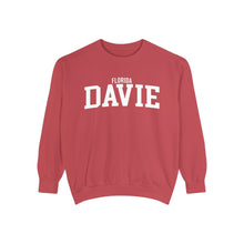 Load image into Gallery viewer, Davie Florida Comfort Colors Sweatshirt
