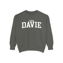 Load image into Gallery viewer, Davie Florida Comfort Colors Sweatshirt
