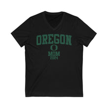 Load image into Gallery viewer, Oregon Class of 2024 - MOM V-Neck Tee
